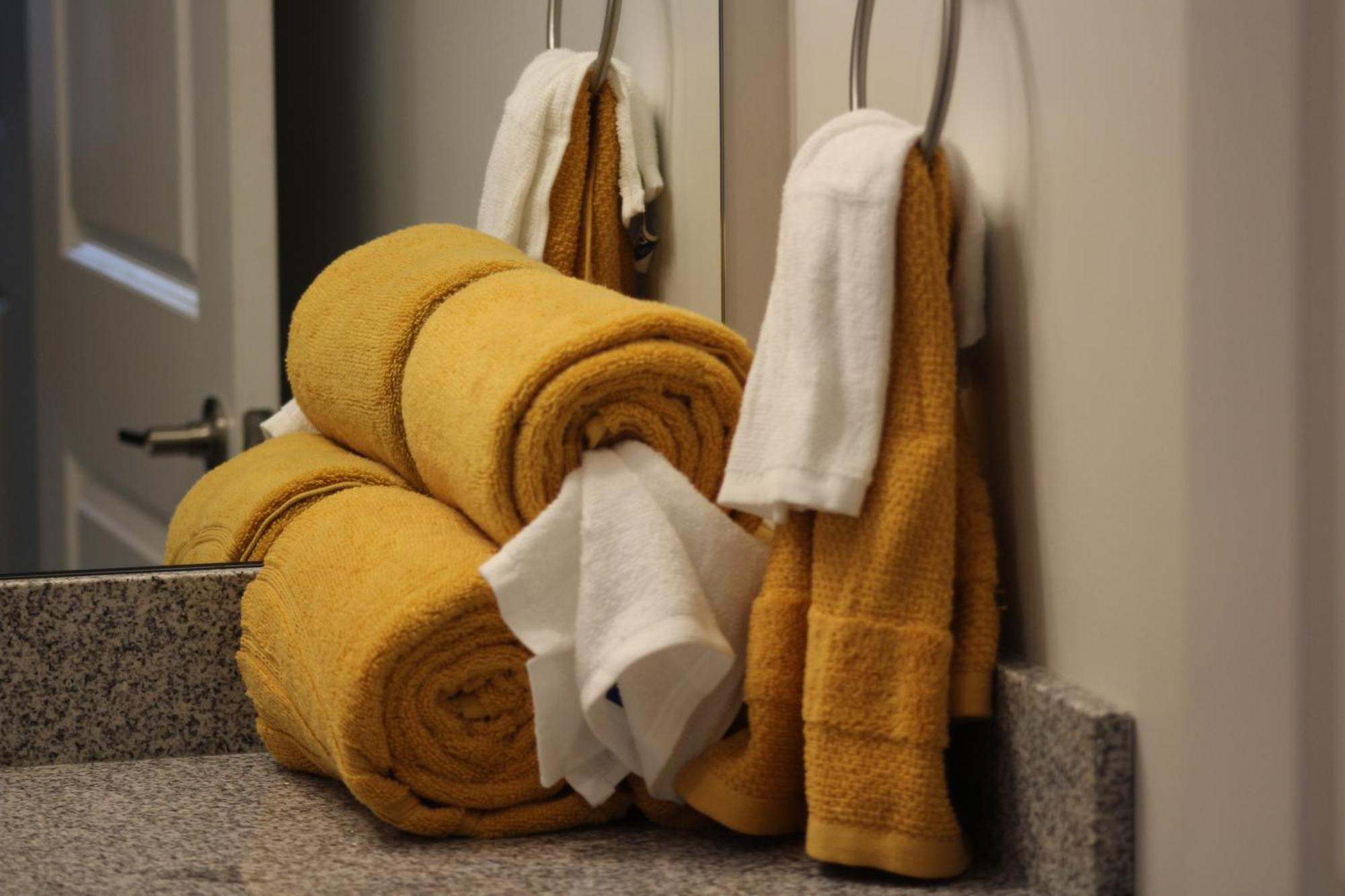 Quiet And Luxury Apartment - 10 Minutes From Ecu Winterville Luaran gambar